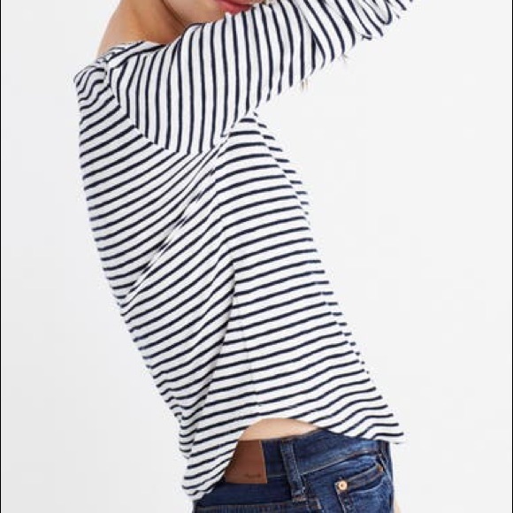 💛Madewell navy and white stripe long sleeve top - Picture 5 of 6